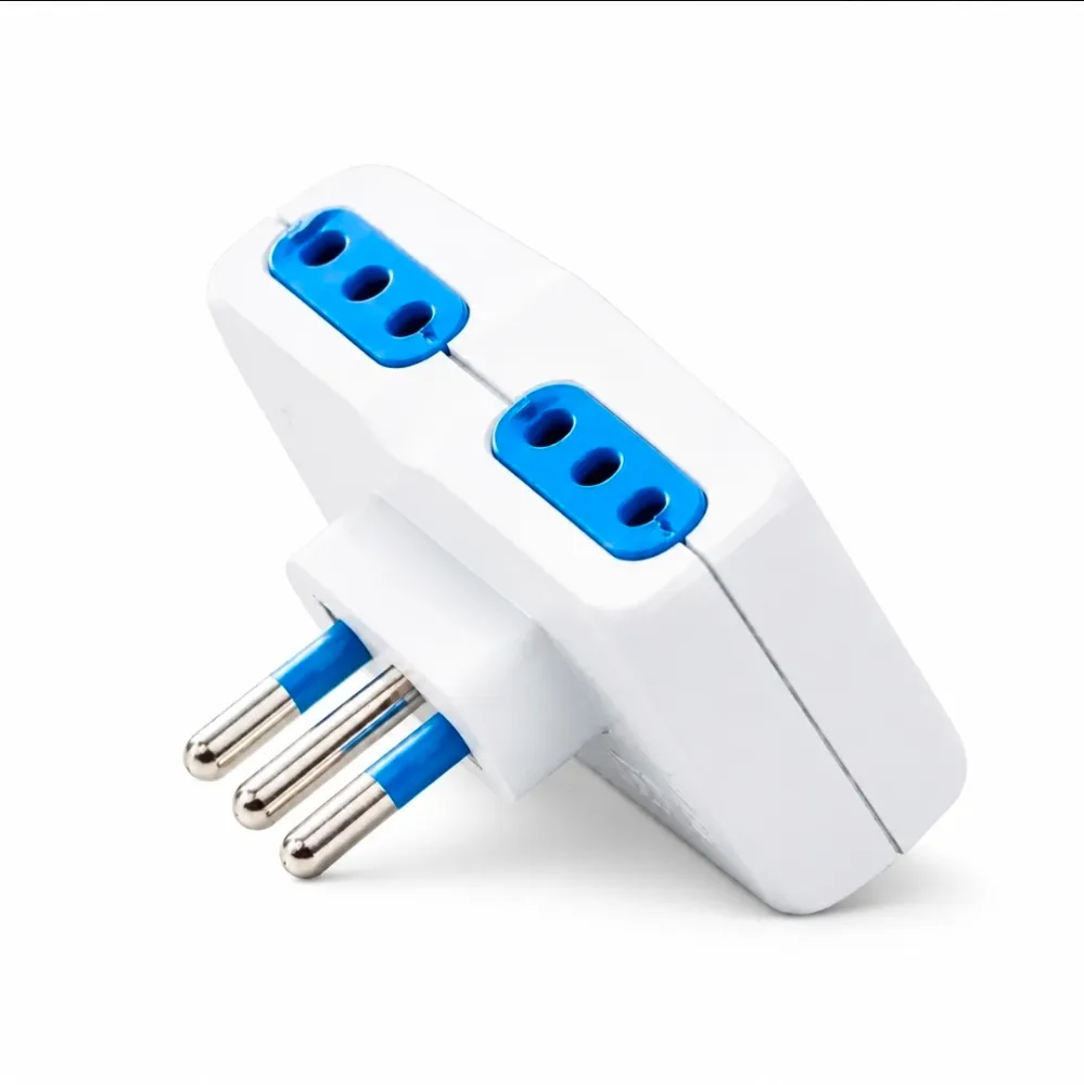 Adaptador para Enchufe con 4 Tomas en línea  250v/1500w